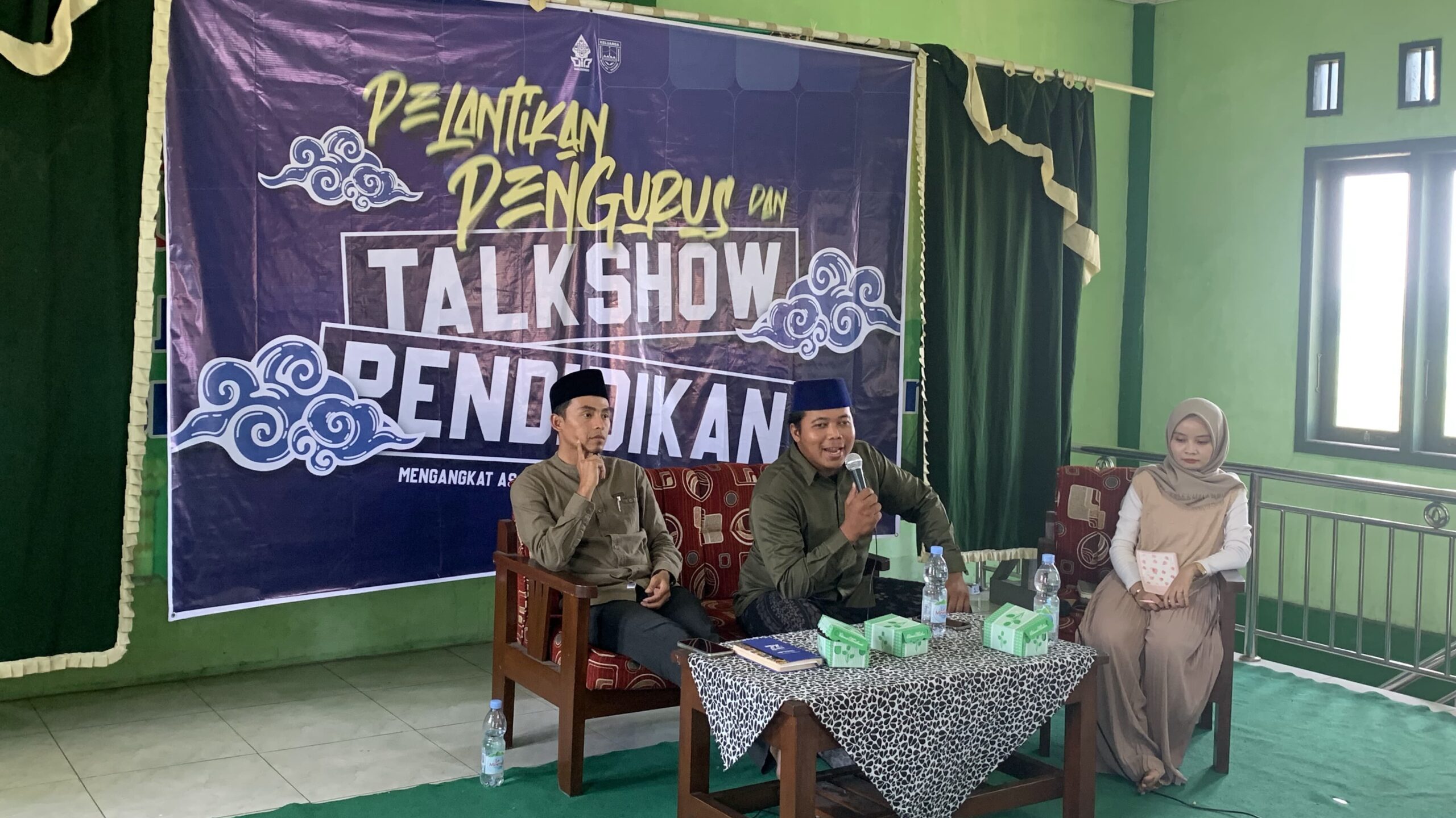 Momen Sesi Talkshow Pendidikan Saat Pelantikan Pengurus KMBS 2024